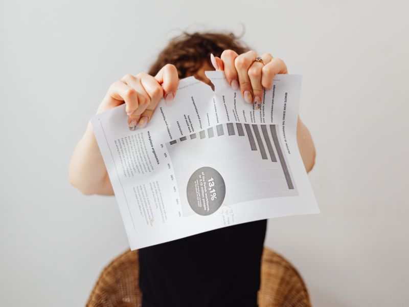 paper-tear-by-hand-image